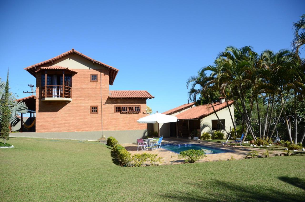 הוילה פנדו Casa Em Penedo מראה חיצוני תמונה