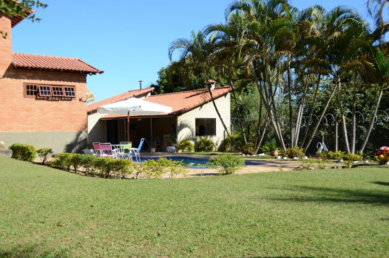 הוילה פנדו Casa Em Penedo מראה חיצוני תמונה