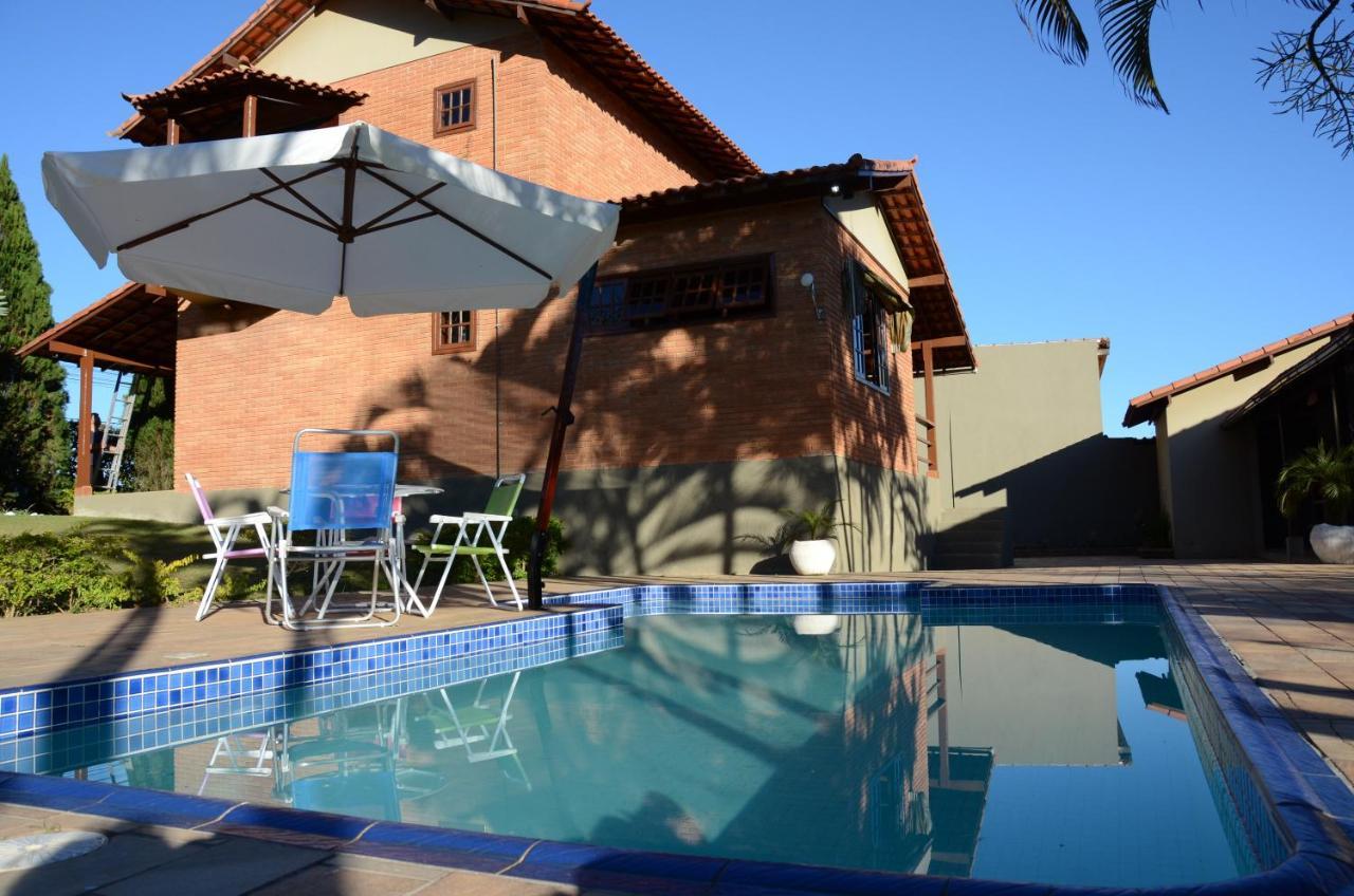 הוילה פנדו Casa Em Penedo מראה חיצוני תמונה