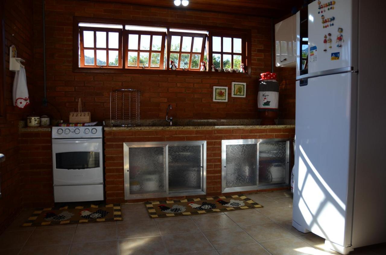 הוילה פנדו Casa Em Penedo מראה חיצוני תמונה