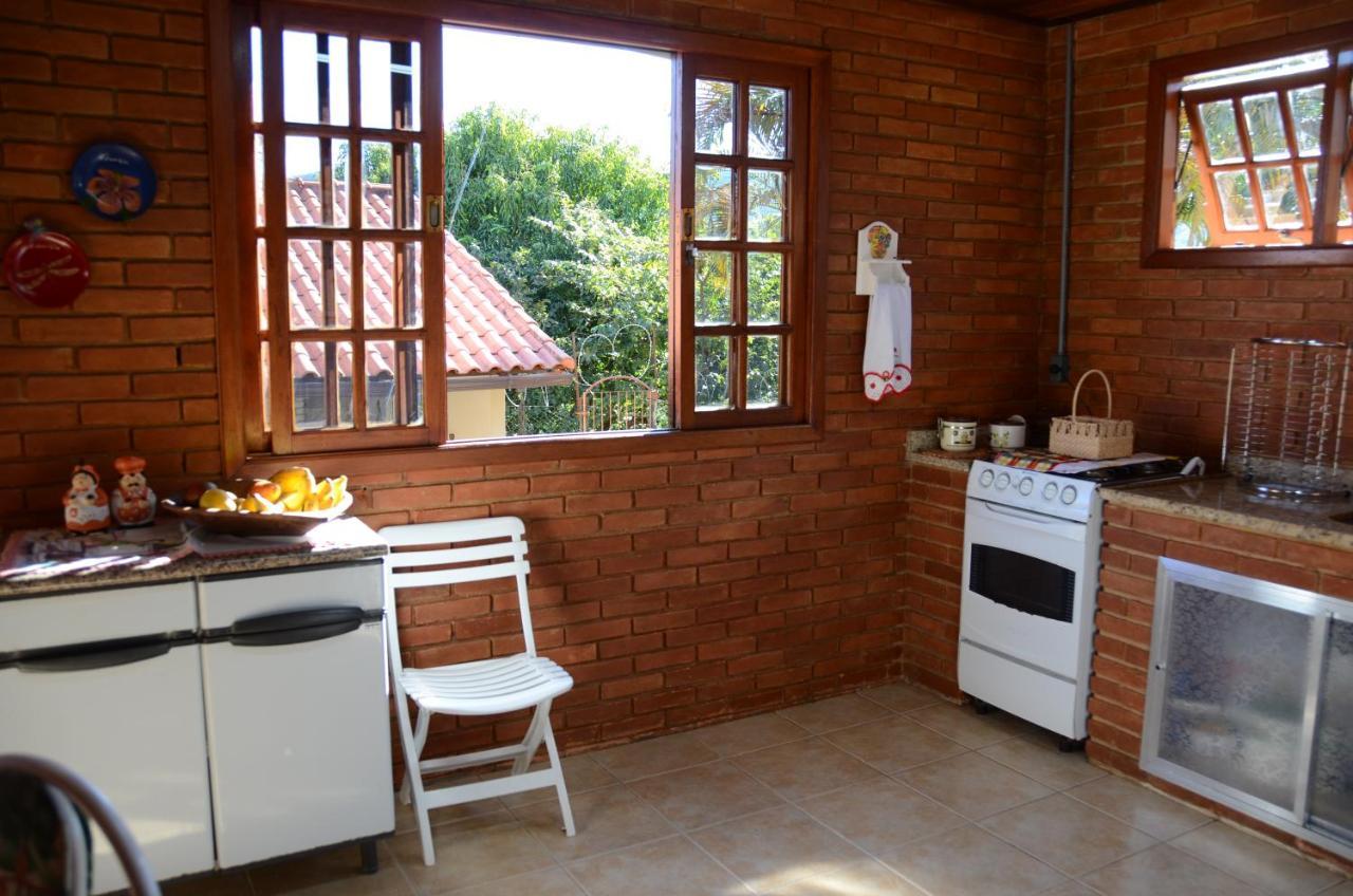 הוילה פנדו Casa Em Penedo מראה חיצוני תמונה