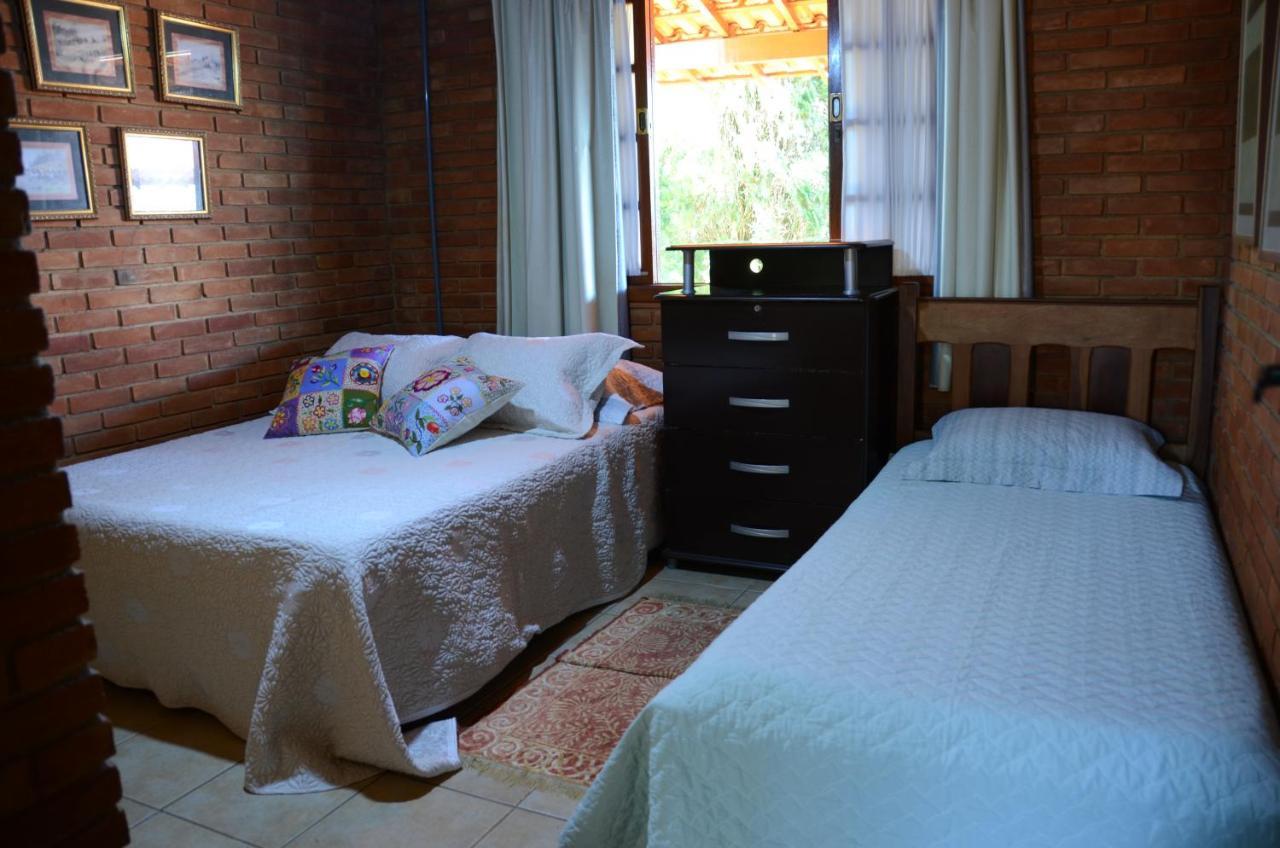 הוילה פנדו Casa Em Penedo מראה חיצוני תמונה