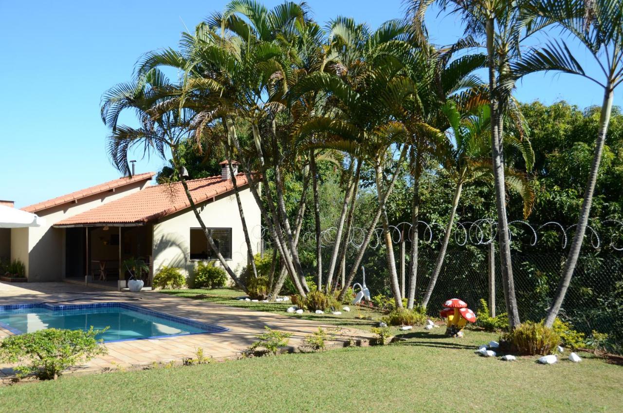 הוילה פנדו Casa Em Penedo מראה חיצוני תמונה