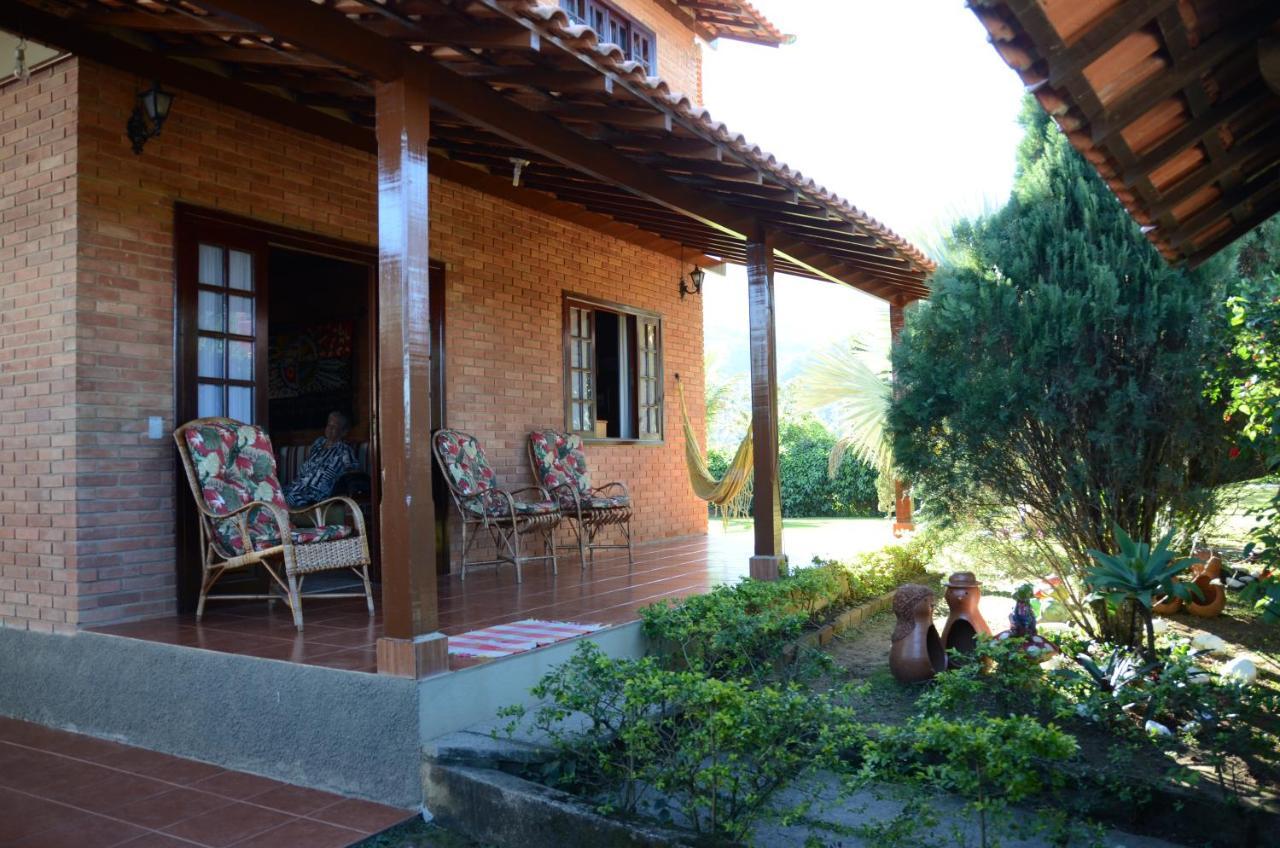 הוילה פנדו Casa Em Penedo מראה חיצוני תמונה