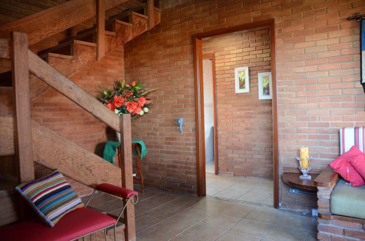 הוילה פנדו Casa Em Penedo מראה חיצוני תמונה