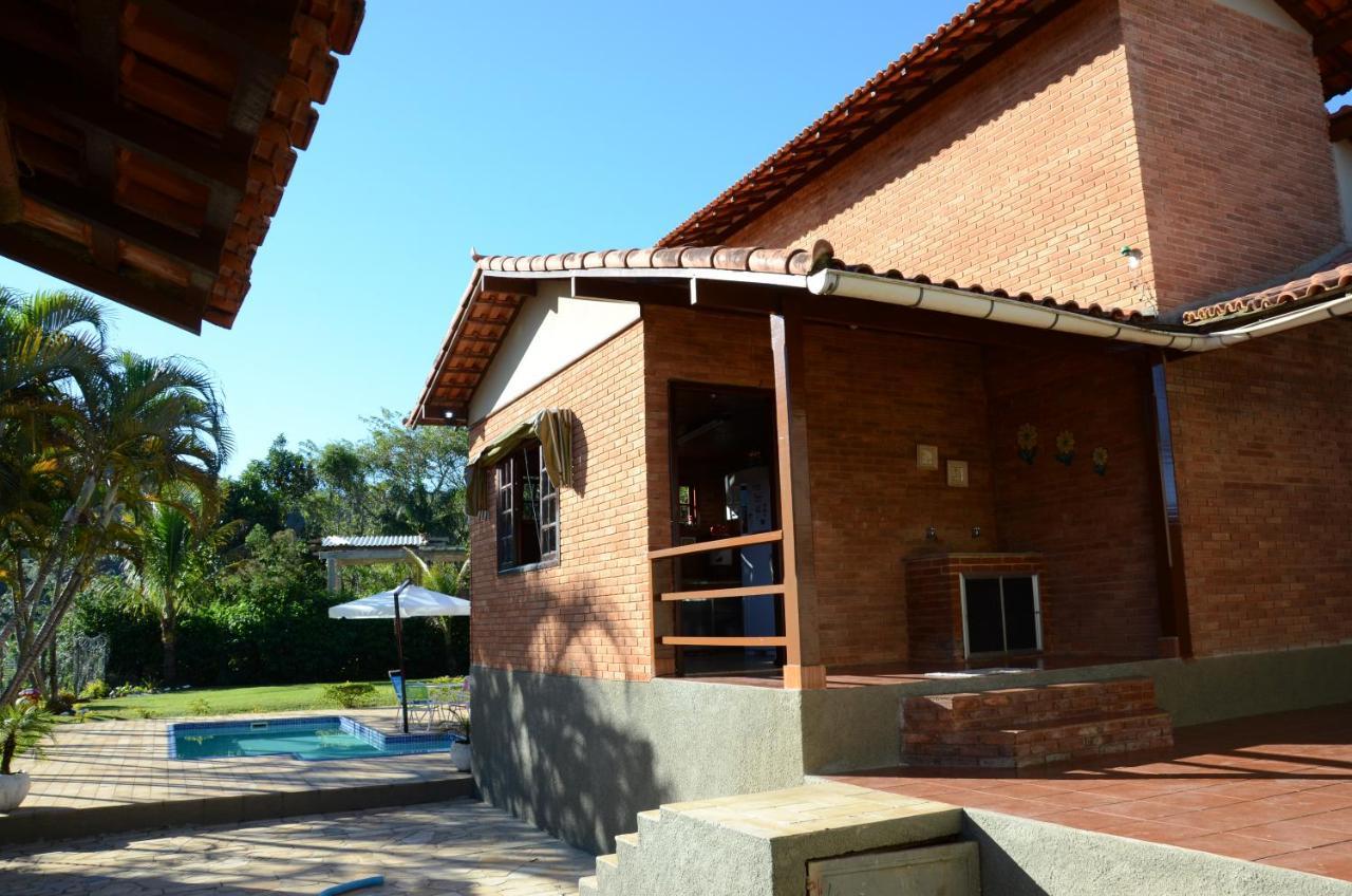 הוילה פנדו Casa Em Penedo מראה חיצוני תמונה